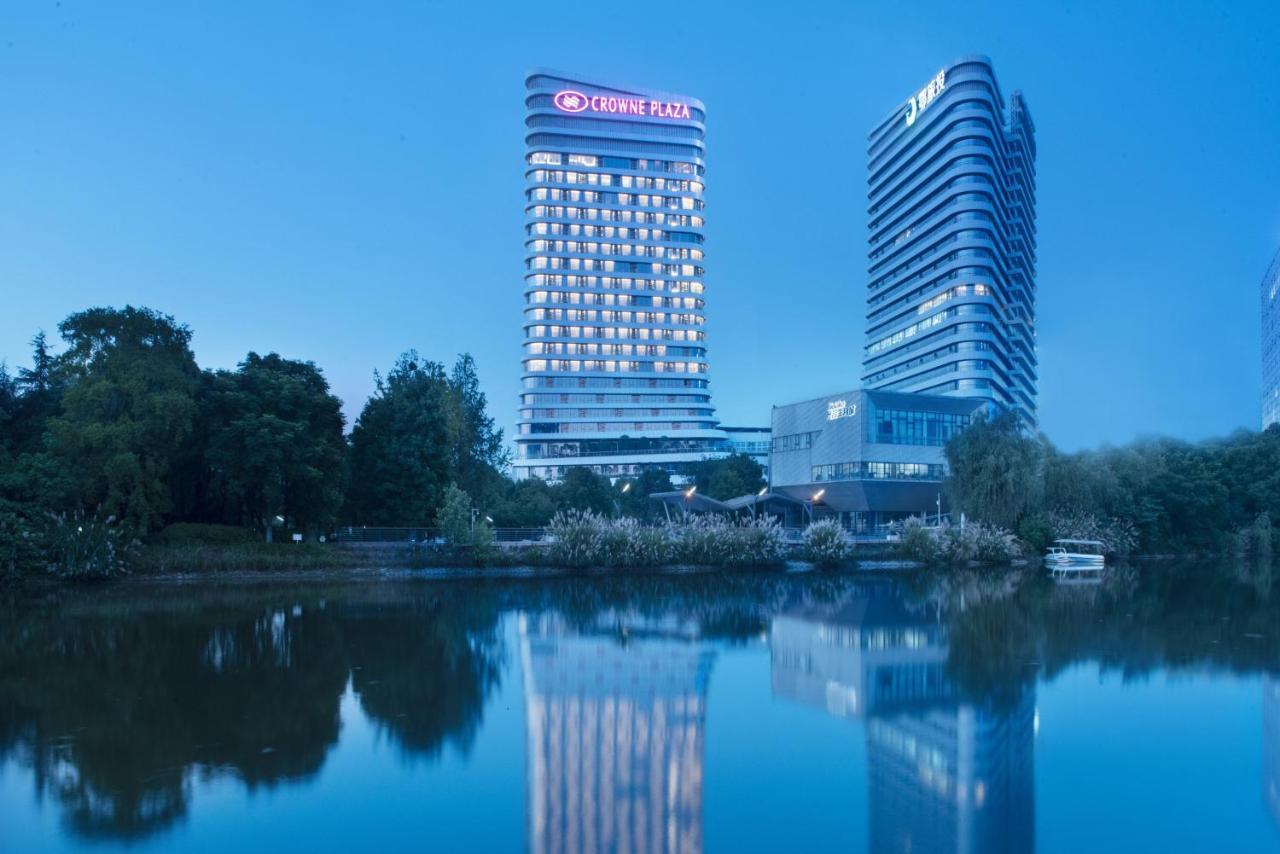 Crowne Plaza Wuhan Optics Valley By Ihg エクステリア 写真