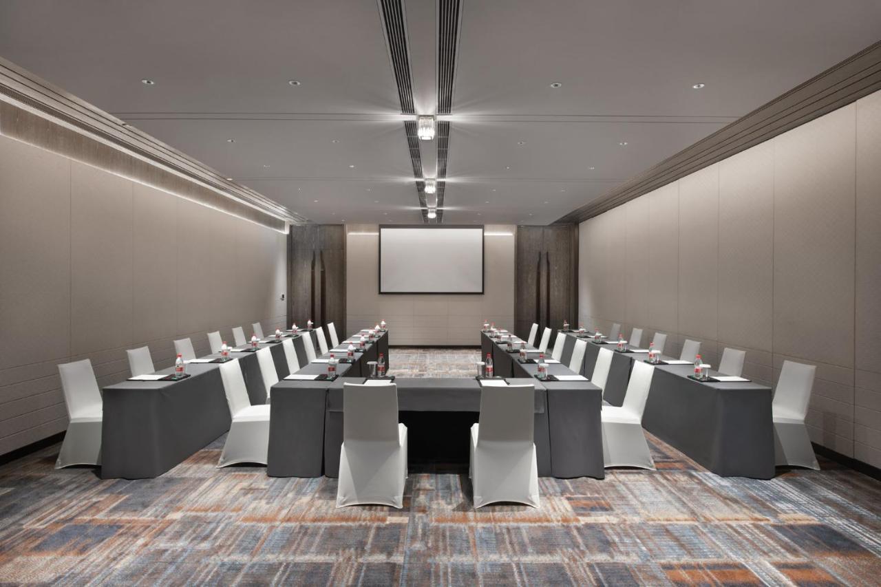 Crowne Plaza Wuhan Optics Valley By Ihg エクステリア 写真