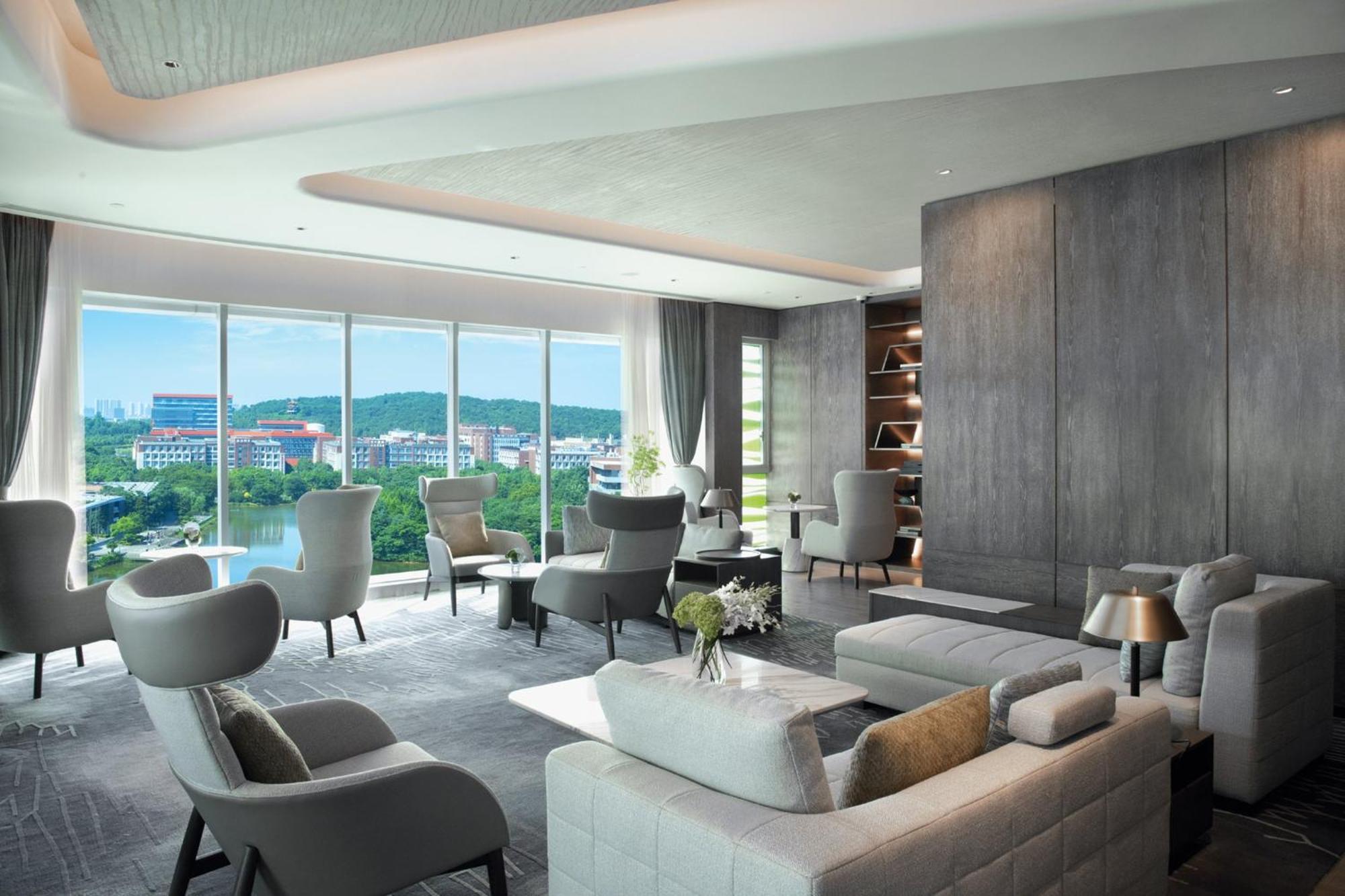 Crowne Plaza Wuhan Optics Valley By Ihg エクステリア 写真
